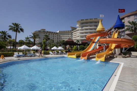 Saphir Resort &amp; Spa 5*
