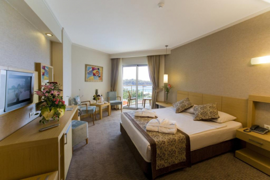 Saphir Resort &amp; Spa 5*