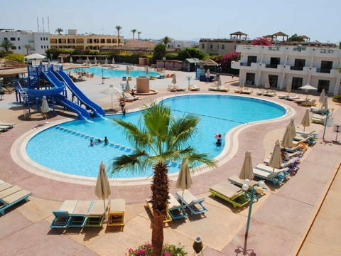 Sharm-Cliff_02-min-pxndp6e8xyvfefoqh2v3bod9y8qqy6qo1j2ci51o8w