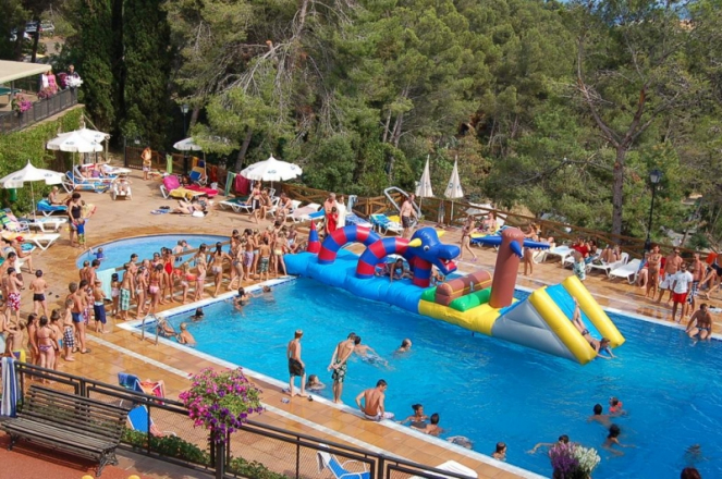 Stovykla Ispanijoje „Cala Llevado“ lėktuvu