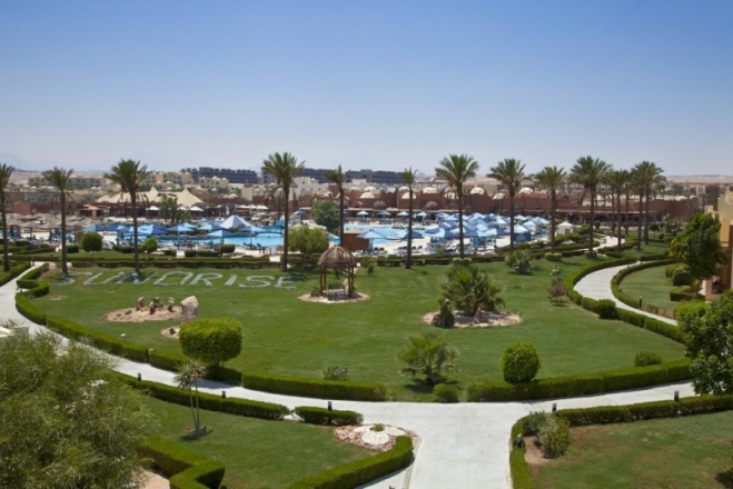 Sunrise Royal Makadi Aqua Resort 5*