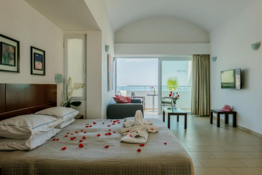 Theo Sunset Holiday Village 5*