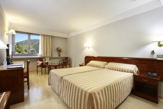 Tulip inn Andorra Delfos 4*
