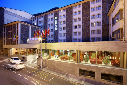 Tulip inn Andorra Delfos 4*