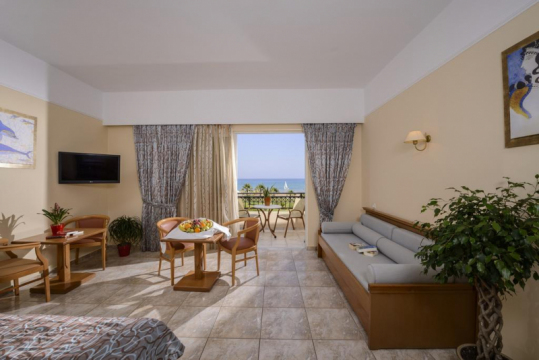 Vantaris Palace 4*
