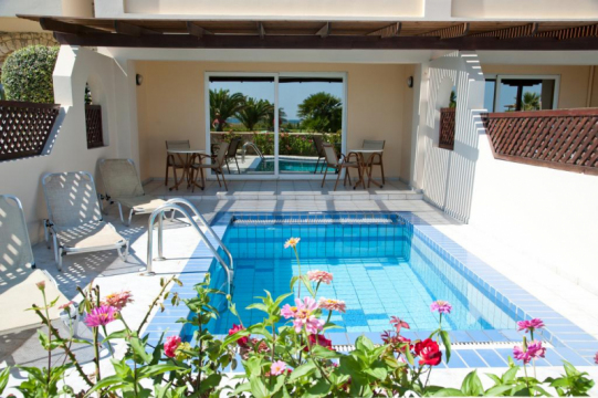 Vantaris Palace 4*