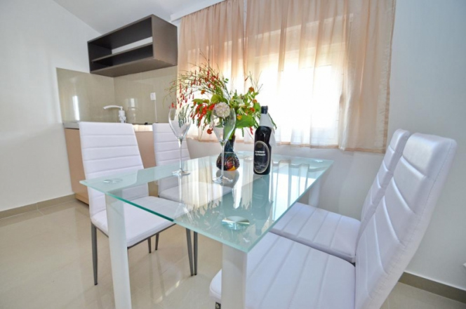 Villa Velzon 3*