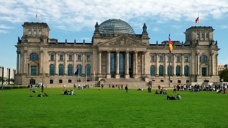 berlin-979715_960_720