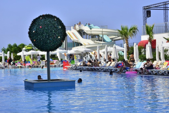 White City Resort 5*